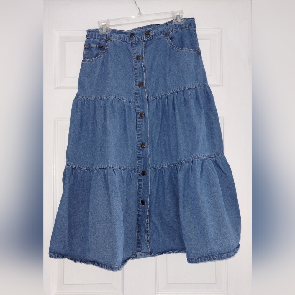 Pyramid Collection Denim Button-Down Skirt